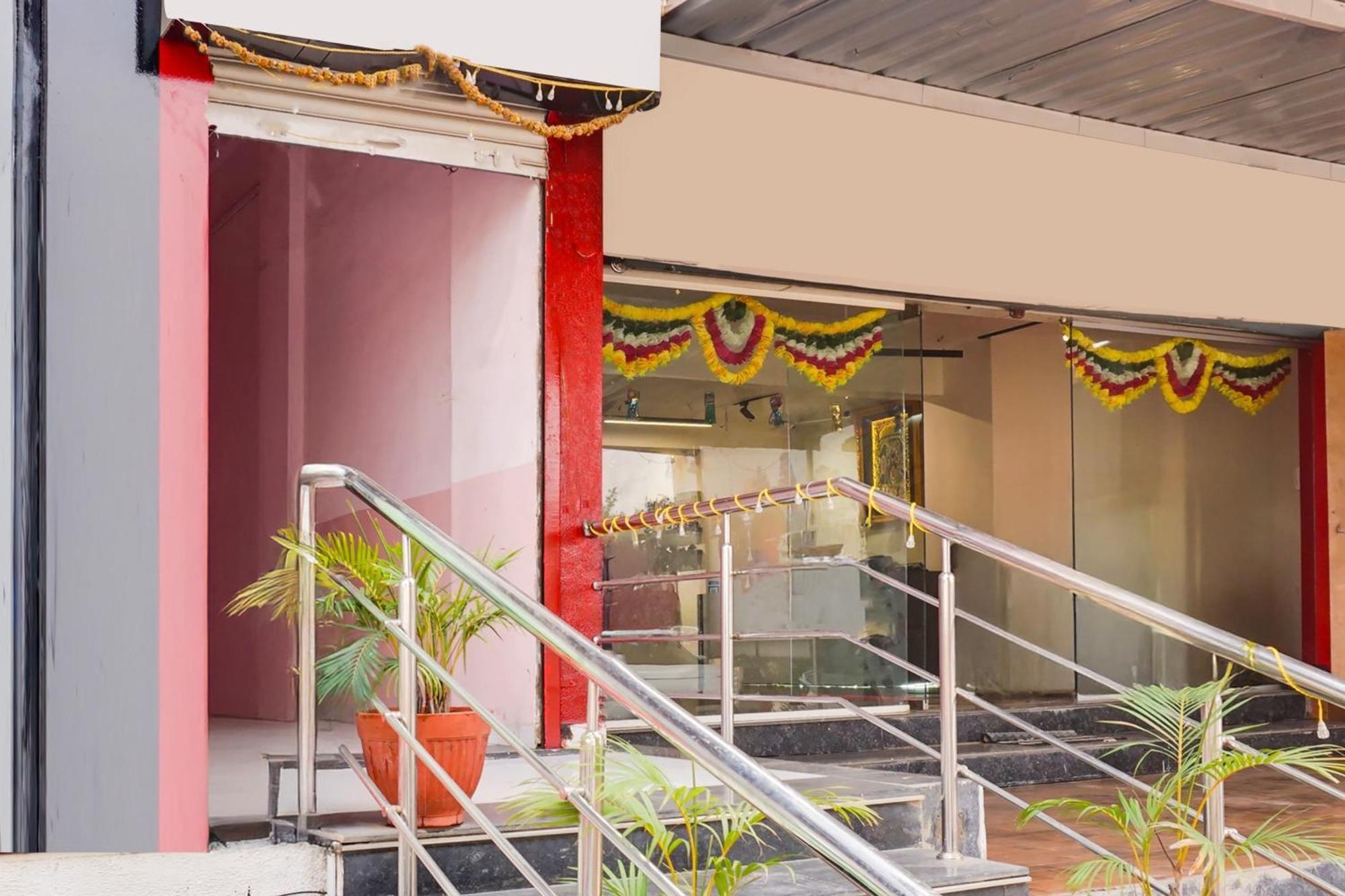 Super Collection O Chandan Nagar Kharadi Formerly Kharadi Pune